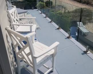 Glass panel railing system