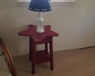 End table; table lamp