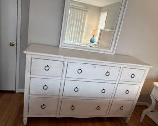 King bedroom suite: long dresser with mirror
