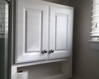 Bathroom cabinet