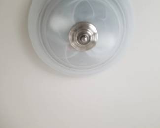 Light fixture