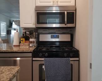 Whirlpool gas range; Frigidaire microwave oven mfg. July 2012