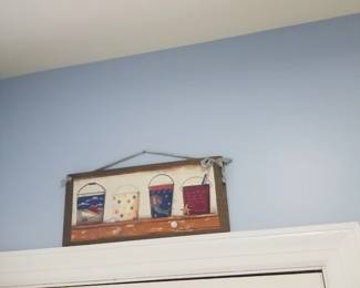 Bucket plaque
