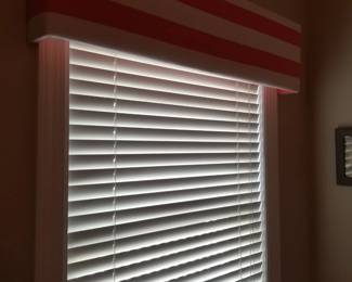 Window valances & blinds