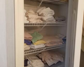 Towels & linens