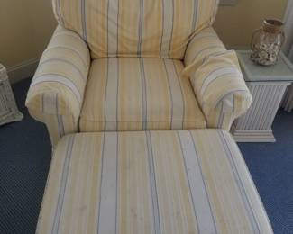 Striped arm chair with ottoman
