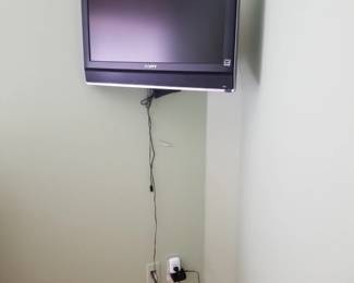 TV with bracket