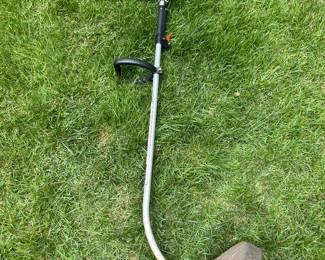 Weed wacker / trimmer