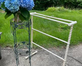 Plant stand, quilt rack
