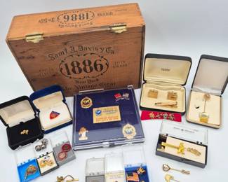 VintageLapelPinsTieTacksServicePins10k14k