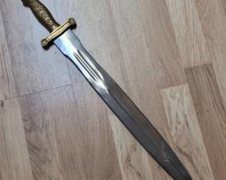 Vintage26OrnateBrassHandleSwordwithScaleGrip