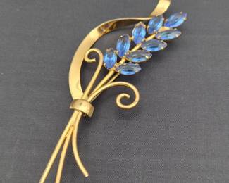 1940sEraCoroGoldOverSterlingBlueRhinestoneWheatBrooch