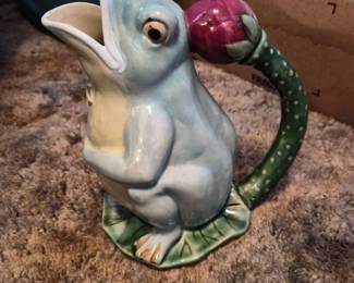 WhimsicalHenriksenFrogBeveragePitcher