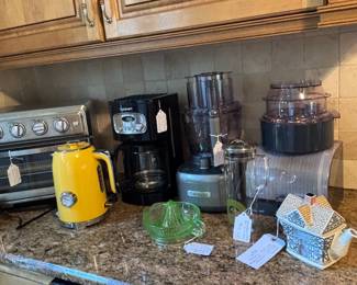 Must have retro electric kettle