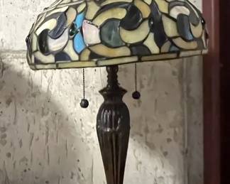 Dale Tiffany Stained Glass Lamp