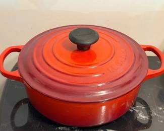 Le Creuset Enameled Cast Iron Dutch Oven 3.1L