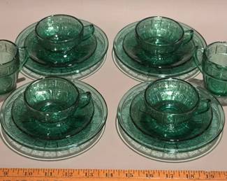 Jeannette Glass Co. "Doric and Pansy" pattern, also known as the "Pretty Polly" party set, late 1930s child's set