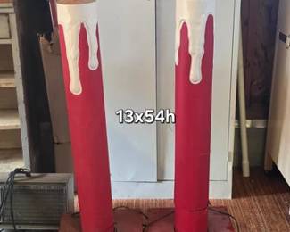 Miller & Rhoads Christmas candle displays