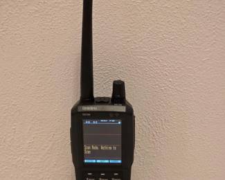 5 UnidenSDS100TrueIQDigitalHandheldScanner