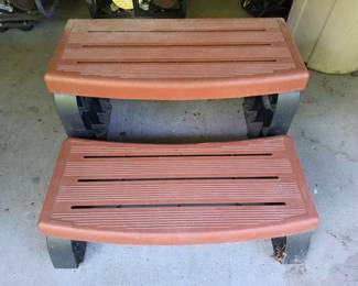 188 WaterwayPlastics27ResinSpaHotTubSteps