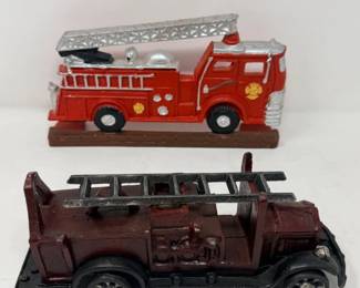 77 CastIronFireTruckDoorStopVintageToyFireTruck