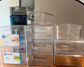 121 RubbermaidAcrylicStorageBoxes