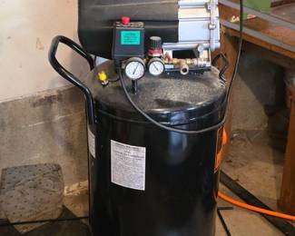 169 CentralPneumatic21GallonVerticalAirCompressor