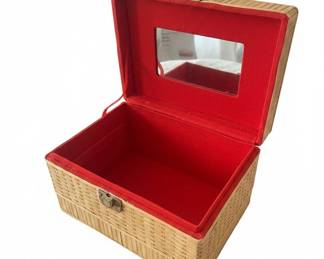 Vintage Woven Wicker Vanity Jewelry Box fourth image