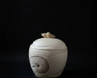 Vintage Fitz  Floyd Nautilus Shell Lidded Jar