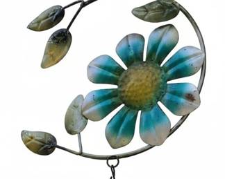Decorative Metal Flower Wind Chime with Bell
