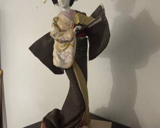 Vintage Japanese Geisha Doll and Daruma Doll Set