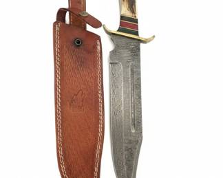 Timber Wolf Damascus Steel Fixed Blade Knife fourth image