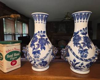 Vintage Chinese Porcelain vases