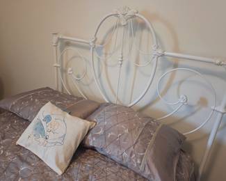 Antique Iron bed