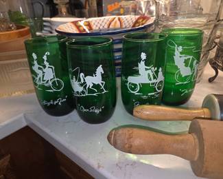 Vintage Anchor Hocking Forest Green tumbler set