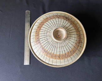 Lot 193: Vintage Pottery Bowl with Lid