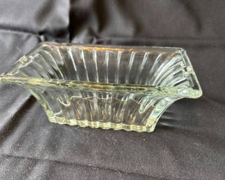 Lot 9: Rectangular ribbed glass dish and round scalloped glass dish