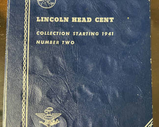 Lot 179: Lincoln Head Cent Collection Album