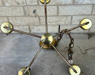 Lot 44: Vintage chandelier and lamps