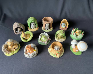 Lot 90: Vintage Franklin Mint "Woodland Surprises" full set of 12 animal figurines