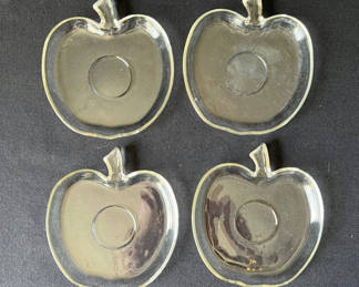 Lot 57: Apple-shaped glass dishes and pedestal dessert cups