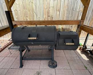 Oklahoma Joe smoker
