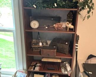 Bookshelf with home decor.