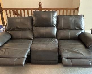 BUY IT NOW! $650.00. La-Z-Boy-Norris 3 section, electric recliner couch. Call Jan at 314 960-5700