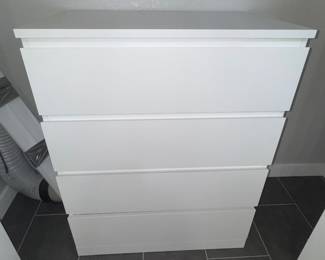 White 4 Drawer Dresser