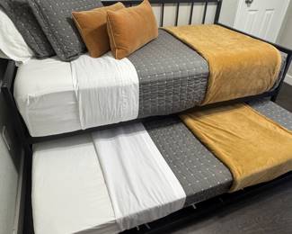 Contemporary Black Metal Daybed with Twin Trundle