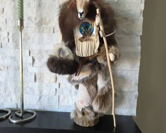 Big Horn Sheep / Ram Manitou Totem sculpture crafted by Native American artists Kevin and Shawn Gadomski