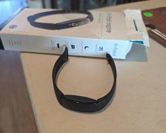 Fitbit Inspire (First Generation) Health & Fitness Tracker