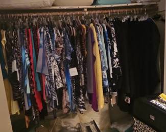 Women's Clothing & Bedding