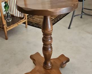 Vintage Turned Wood Pedestal Plant Stand